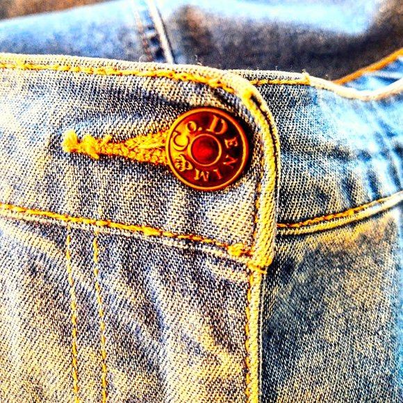 Denim&Co Denim Skirt (Sz 16, 37" L) Button Front Slit ~ Embr. Dot Swirl Design - Picture 12 of 14